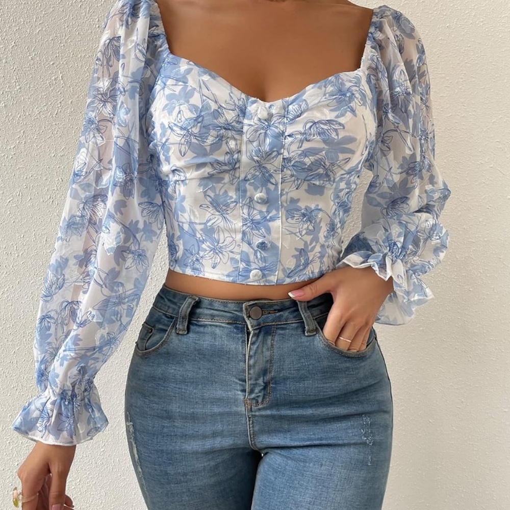 NWOT light blue white floral smocked top